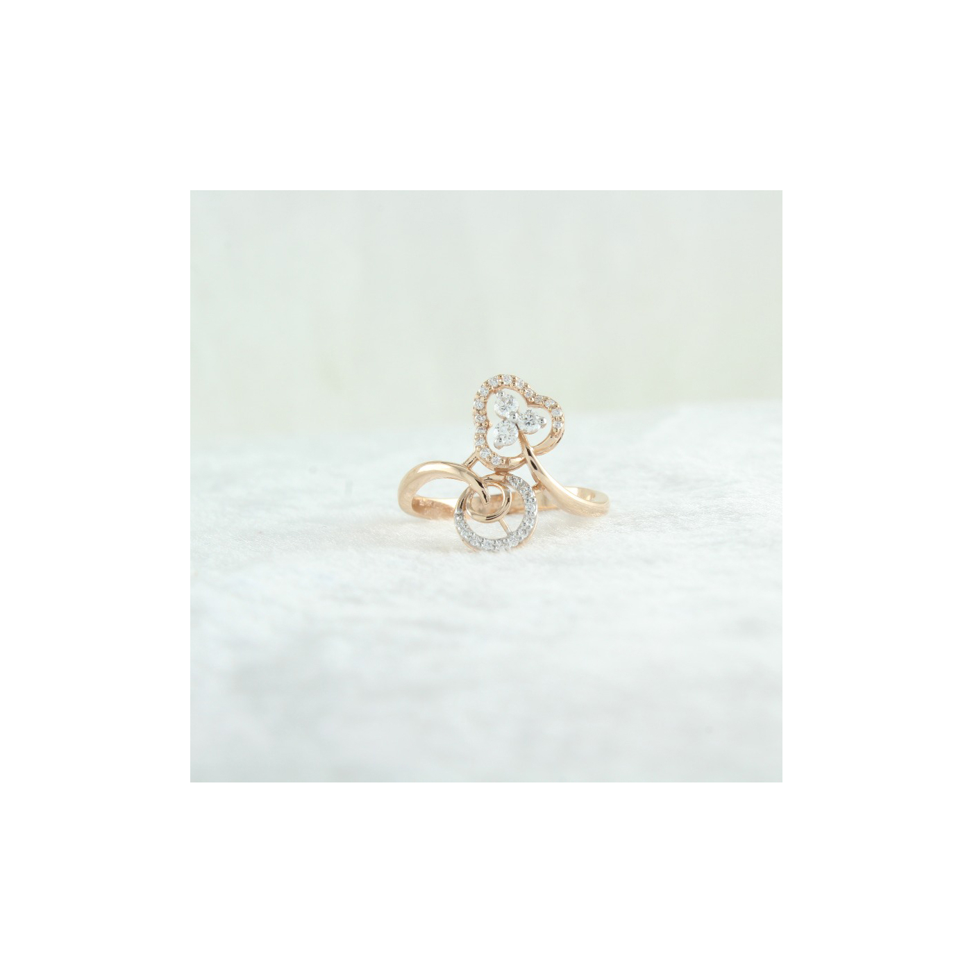 Diamond Heart & Circle Ring main product image